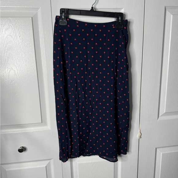 Free assembly navy blue w red heart midi skirt - Picture 2 of 4